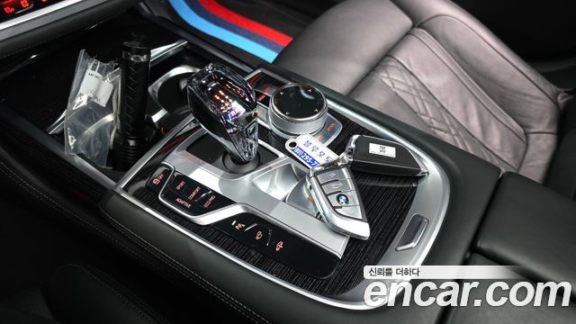 BMW 7 Series (G11) 740Li xDrive M Sport Package 2017 — фото 9