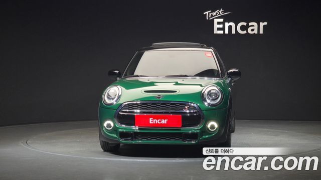 MINI Cooper S 5Door HIGH 3rd 2020 — фото 3
