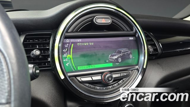 MINI Cooper S 5Door HIGH 3rd 2020 — фото 16