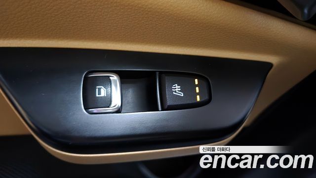 Kia Carnival (IV) Diesel 9-Seater Prestige 2023 — фото 17
