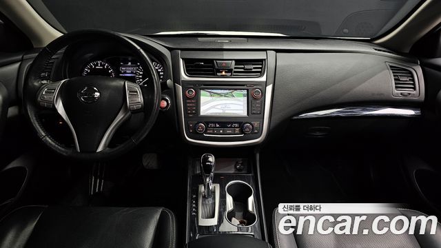Nissan Altima 2.5 L33 2017 — фото 7