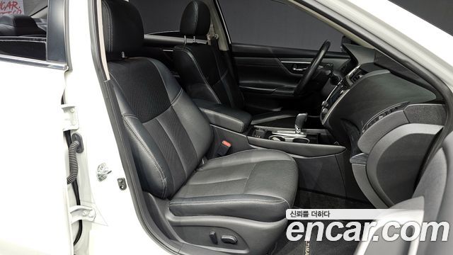 Nissan Altima 2.5 L33 2017 — фото 10
