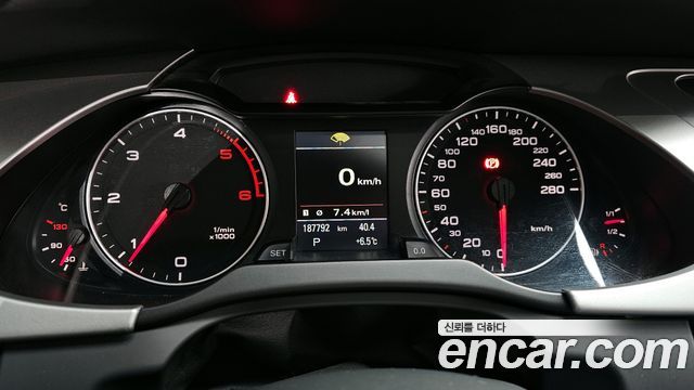 Audi A4 2.0 TDI B8 2012 — фото 8