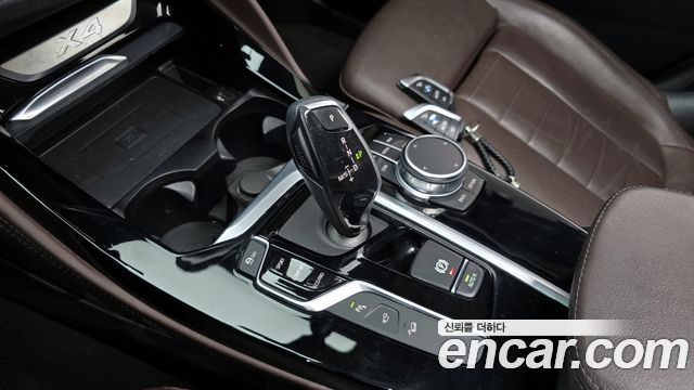 BMW X4 (G02) xDrive20d xLine 2021 — фото 9
