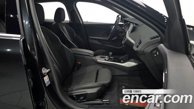 BMW 1 Series (F40) 118d Joy First Edition 2020 — фото 11