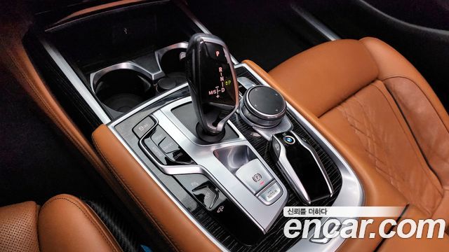 BMW 7 Series (G11) 740Li xDrive M Sport Package 2018 — фото 8
