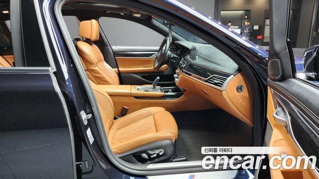 BMW 7 Series (G11) 740Li xDrive M Sport Package 2018 — фото 9