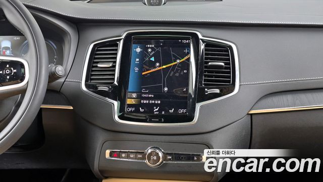 Volvo XC90 (II) T8 Inscription Hybird 2022 — фото 14