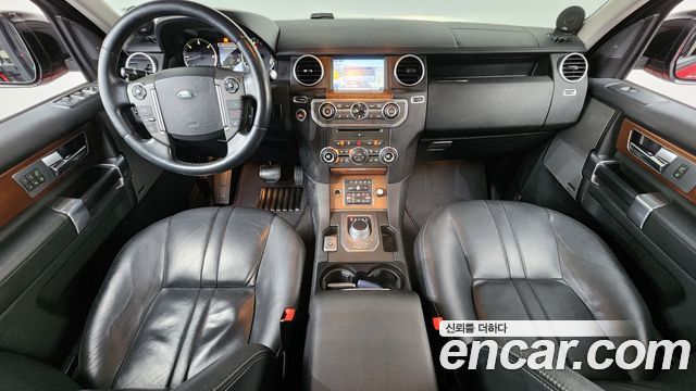Land Rover Discovery 4 3.0 SDV6 HSE 2016 — фото 7