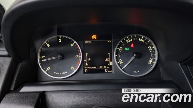 Land Rover Discovery 4 3.0 SDV6 HSE 2016 — фото 8