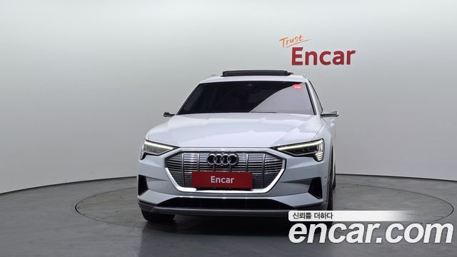Audi e-tron 50 Quattro Sportback 2021 — фото 3