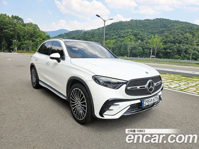 Mercedes-Benz GLC-Class (X254) GLC300 4MATIC AMG Line 2023 — фото 2