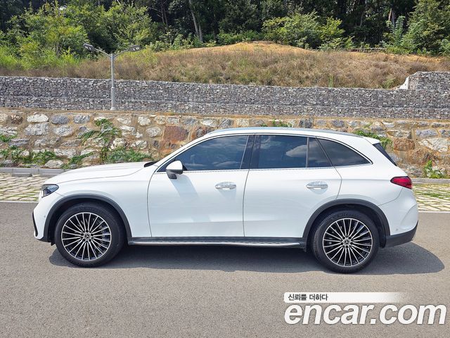 Mercedes-Benz GLC-Class (X254) GLC300 4MATIC AMG Line 2023 — фото 5