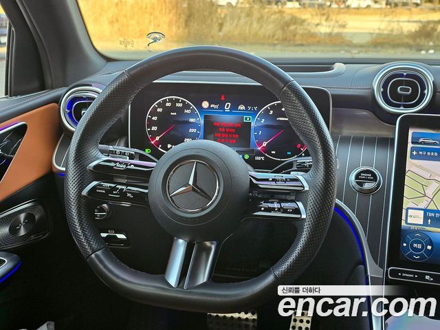 Mercedes-Benz GLC-Class (X254) GLC300 4MATIC AMG Line 2023 — фото 9