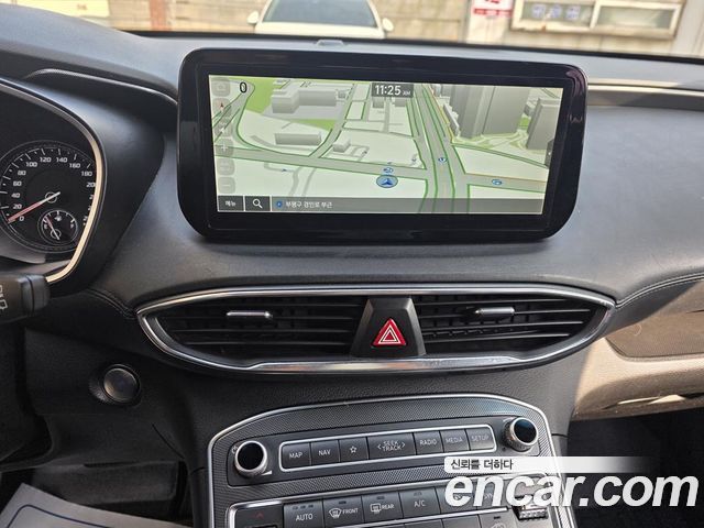 Hyundai Santa Fe Diesel 2.2 2WD Premium Choice 2021 — фото 10