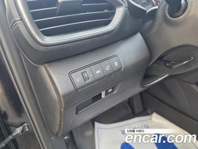 Hyundai Santa Fe Diesel 2.2 2WD Premium Choice 2021 — фото 18