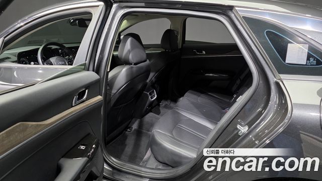 Kia K5 (III) 2.0 Noblesse 2021 — фото 11