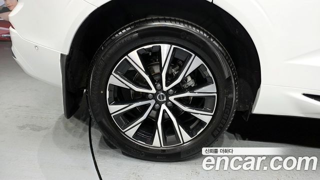 Volvo XC60 (II) B5 Ultra Bright 2025 — фото 5