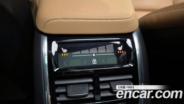 Volvo XC60 (II) B5 Ultra Bright 2025 — фото 19
