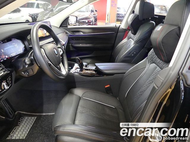BMW 6 Series GT (G32) 630i xDrive Luxury 2024 — фото 8