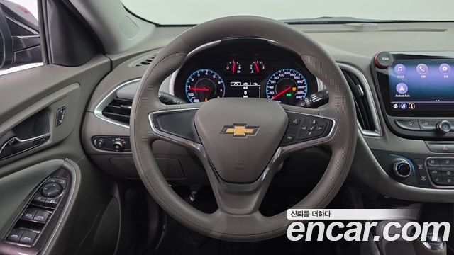 Chevrolet Malibu 1.3 Turbo LS Deluxe 2019 — фото 13