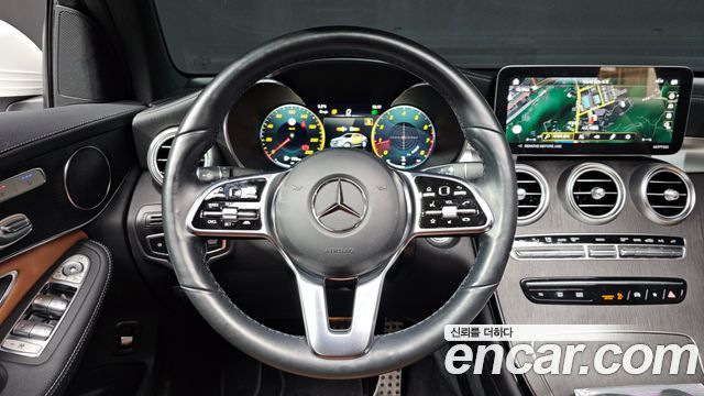 Mercedes-Benz GLC-Class (X253) GCL300 4MATIC Coupe 2023 — фото 13