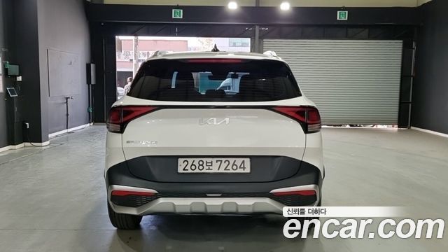 Kia Sportage (V) Diesel 2.0 2WD Prestige 2022 — фото 4