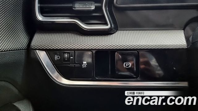 Kia Sportage (V) Diesel 2.0 2WD Prestige 2022 — фото 14