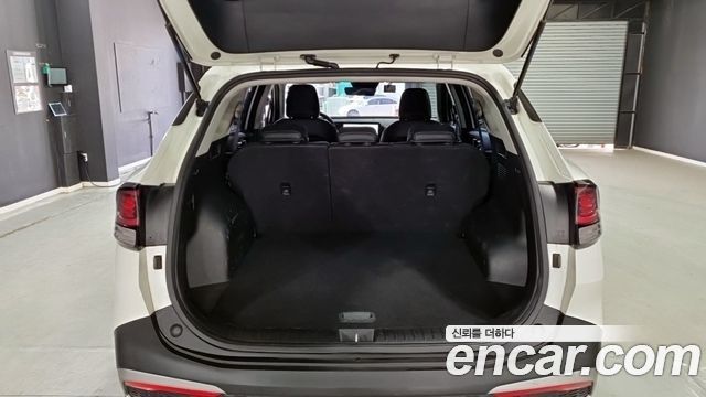 Kia Sportage (V) Diesel 2.0 2WD Prestige 2022 — фото 17