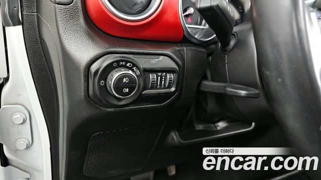 Jeep Wrangler (JL) 2.0 Rubicon Power Top 4Door 2022 — фото 16