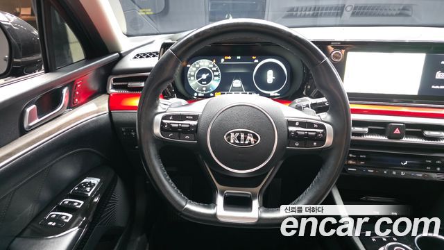 Kia K5 (III) 1.6 Turbo Signature 2021 — фото 17