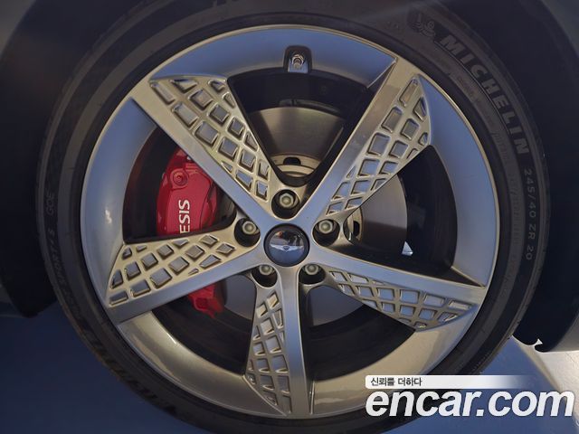Genesis G80 (RG3) Gasoline 3.5 Turbo AWD 2025 — фото 4