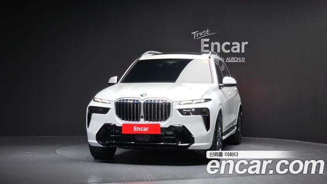 BMW X7 (G07) xDrive 40i M Sport 6STR 2024 — фото 3