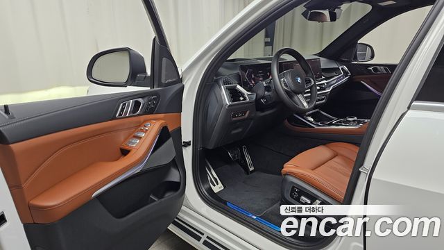 BMW X7 (G07) xDrive 40i M Sport 6STR 2024 — фото 10