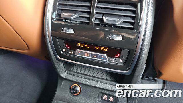 BMW X7 (G07) xDrive 40i M Sport 6STR 2024 — фото 18