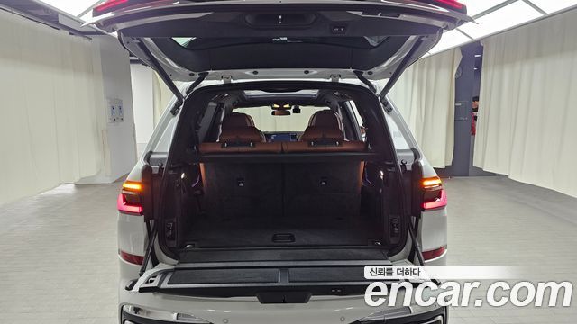 BMW X7 (G07) xDrive 40i M Sport 6STR 2024 — фото 20