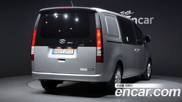 Hyundai Staria L3.5 Cargo 5-Seater Modern 2024 — фото 2