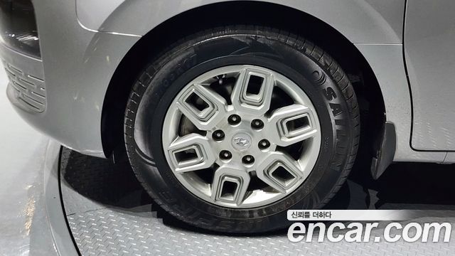 Hyundai Staria L3.5 Cargo 5-Seater Modern 2024 — фото 5