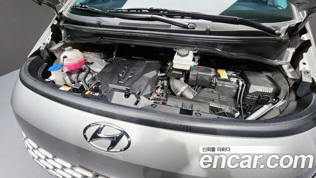 Hyundai Staria L3.5 Cargo 5-Seater Modern 2024 — фото 6