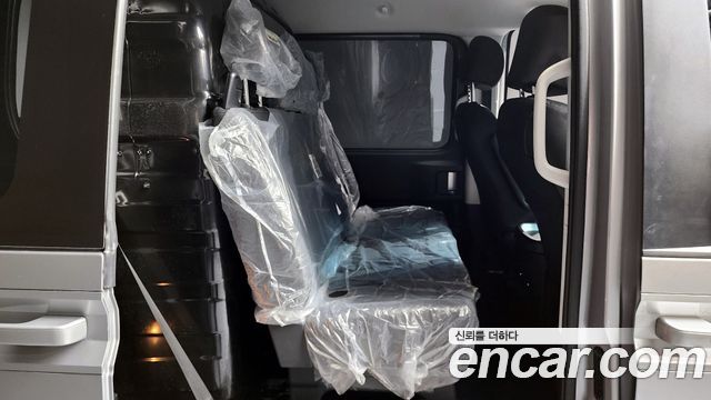 Hyundai Staria L3.5 Cargo 5-Seater Modern 2024 — фото 12