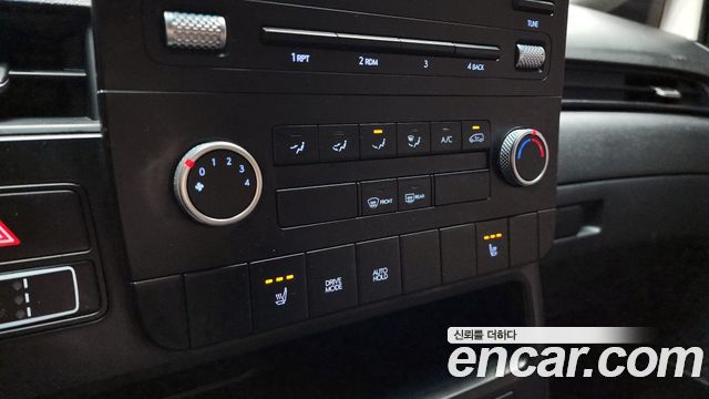 Hyundai Staria L3.5 Cargo 5-Seater Modern 2024 — фото 19