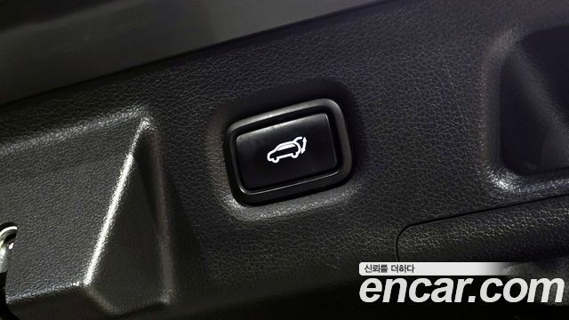 Hyundai Santa Fe Gasoline 2.5T 2WD Prestige 2021 — фото 20