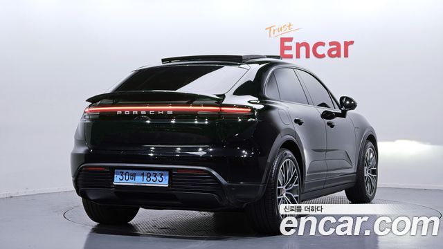 Porsche Macan EV Base 4 2025 — фото 2