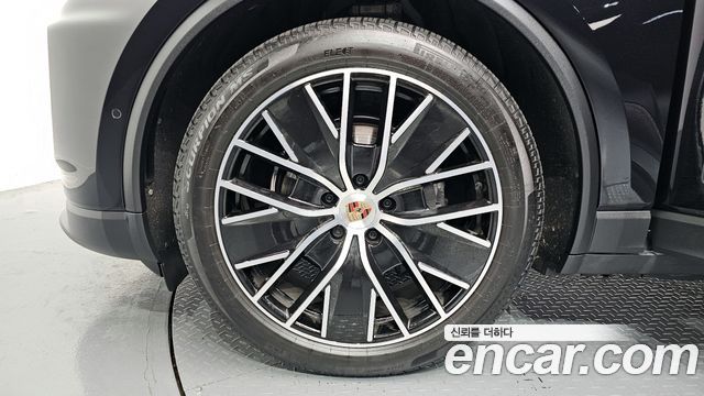Porsche Macan EV Base 4 2025 — фото 5