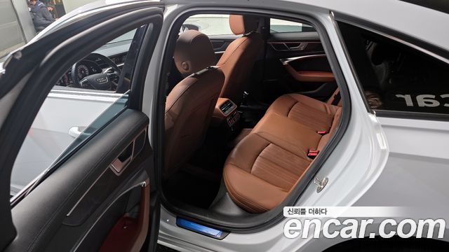 Audi A6 (C8) 40 TDI Premium 2020 — фото 11