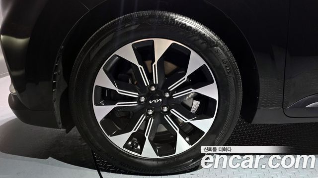 Kia Carnival (IV) Diesel 9-Seater Prestige 2023 — фото 5