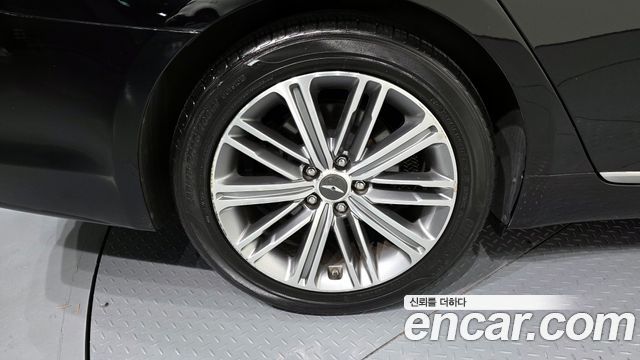 Genesis G80 3.3 GDI AWD Luxury 2017 — фото 5