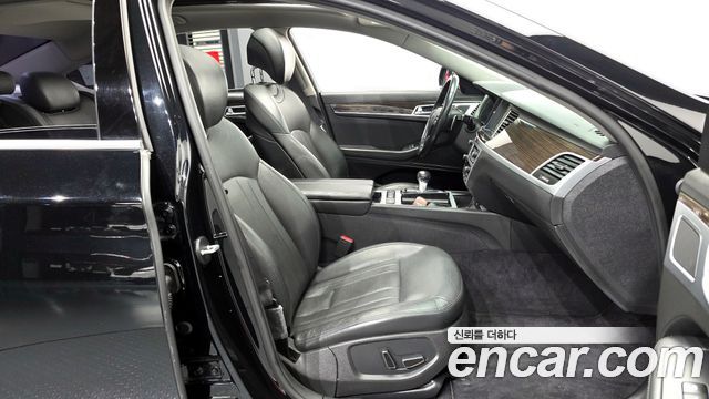 Genesis G80 3.3 GDI AWD Luxury 2017 — фото 11