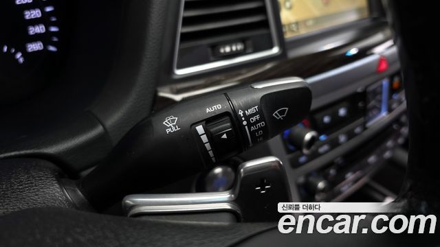 Genesis G80 3.3 GDI AWD Luxury 2017 — фото 16