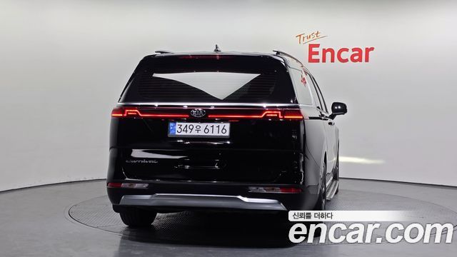 Kia Carnival (IV) Diesel 9-Seater Signature 2021 — фото 4